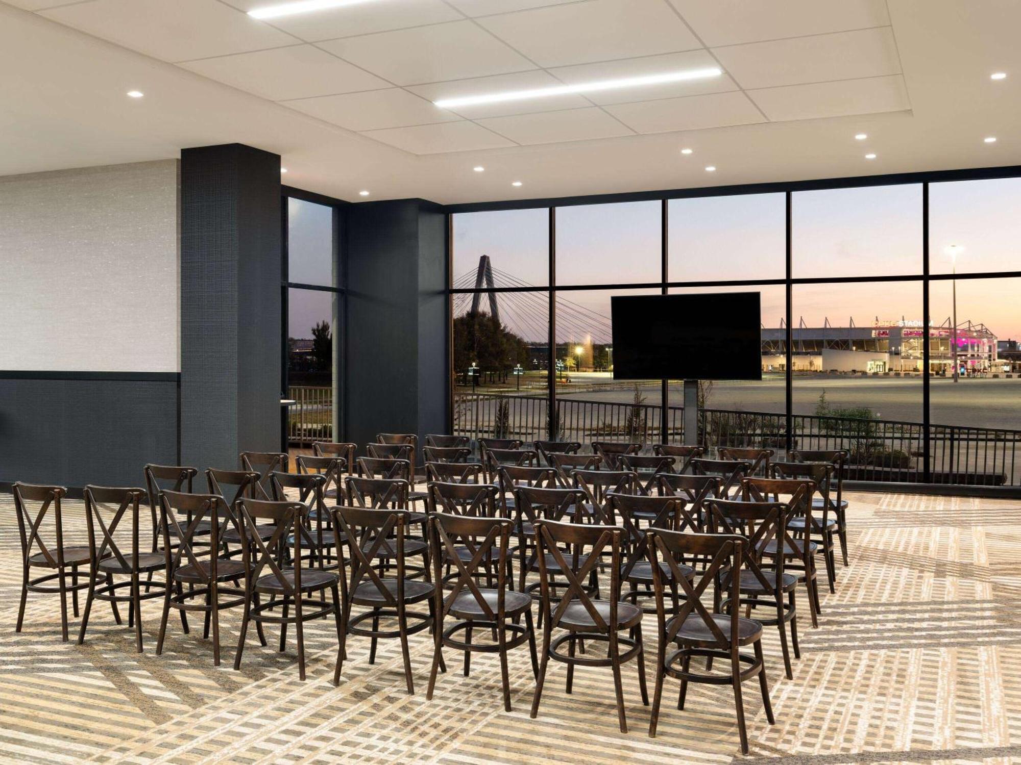 Origin Kansas City Riverfront, A Wyndham Hotel Экстерьер фото
